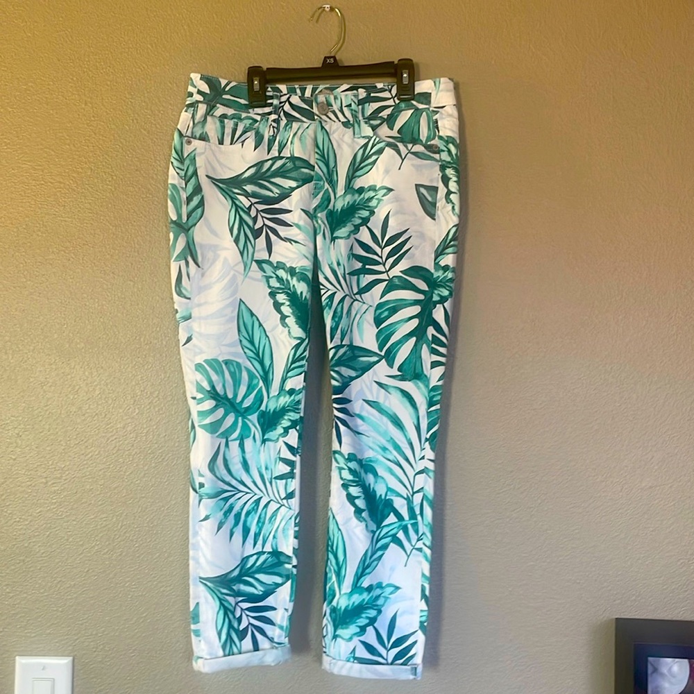 Tommy Bahama White Jeans with Green Tropical Leaf Pattern